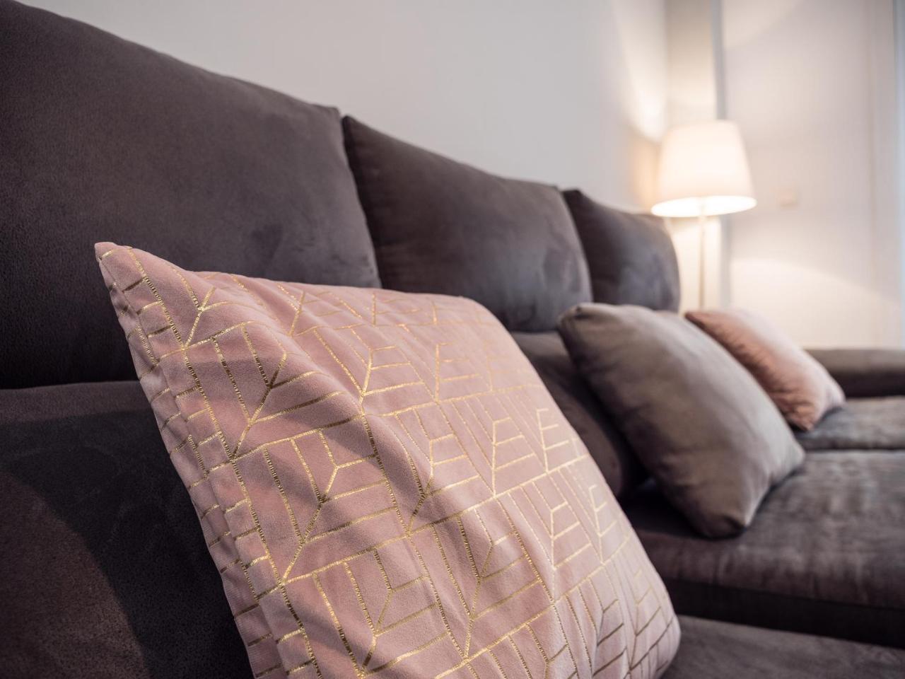 - Victoria Comfort Apartment